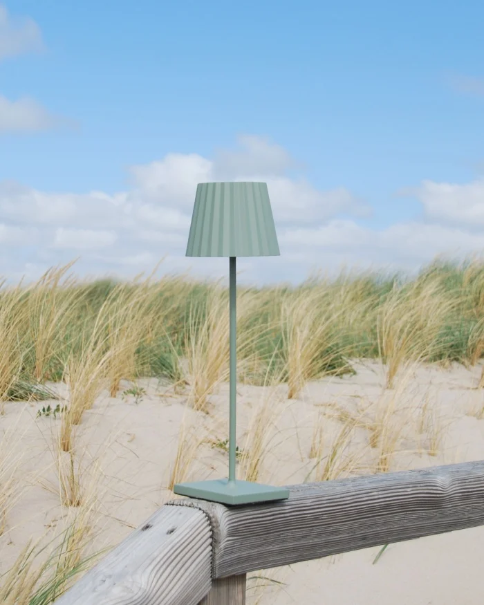 lampe-dexterieur-troll-olive-2.webp